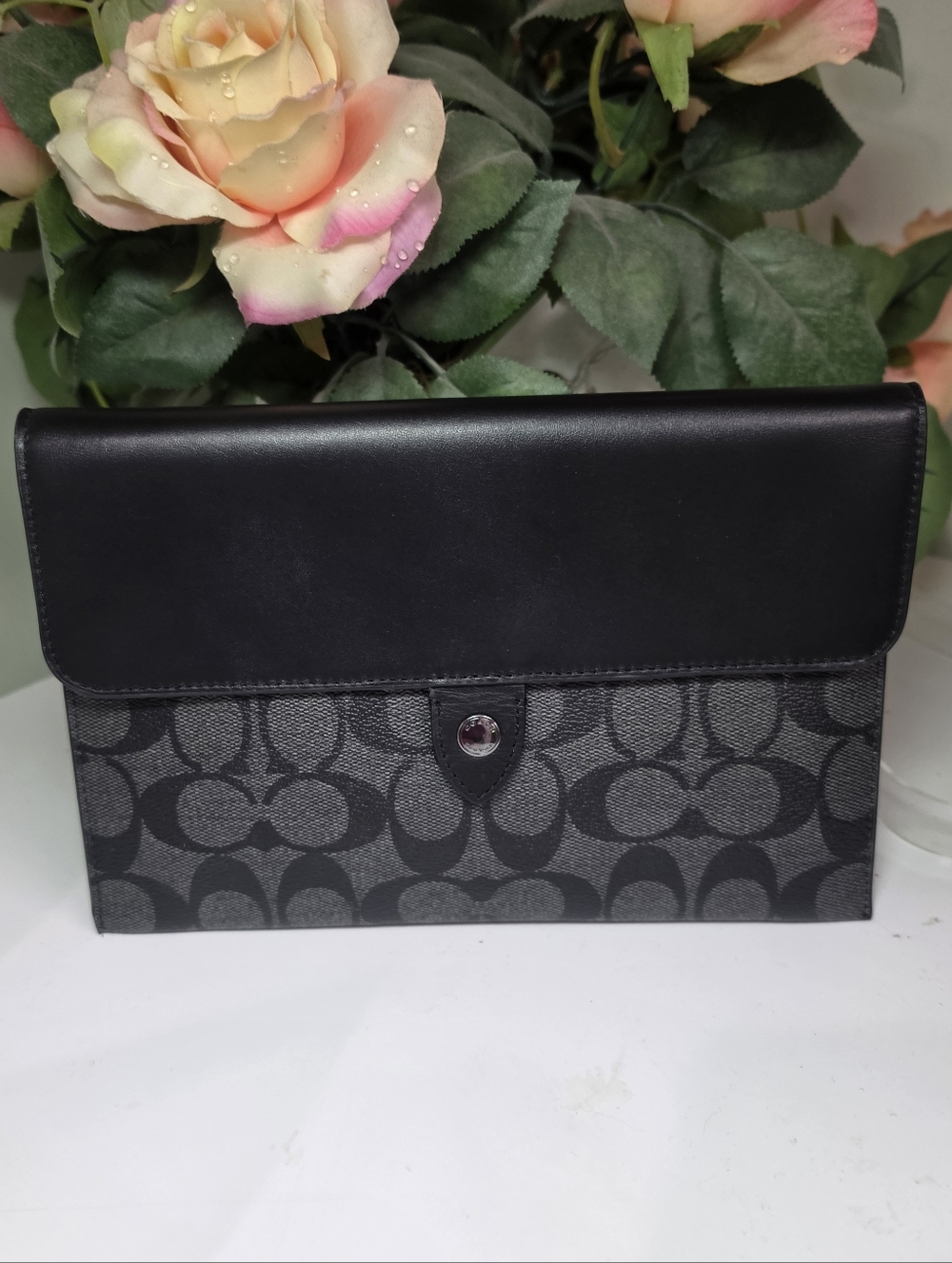 Coach Black & Charcoal Signature Envelope Clutch SMALL TABLET CASE 👀 Mini Ipad - Picture 2 of 8